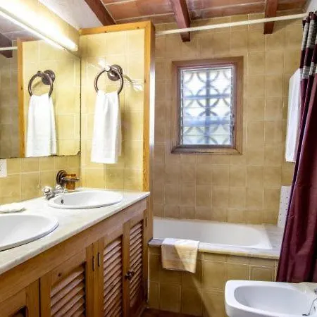 Villa With Pool And Wifi *